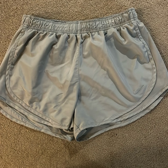 Pants - Nike Tempo Shorts